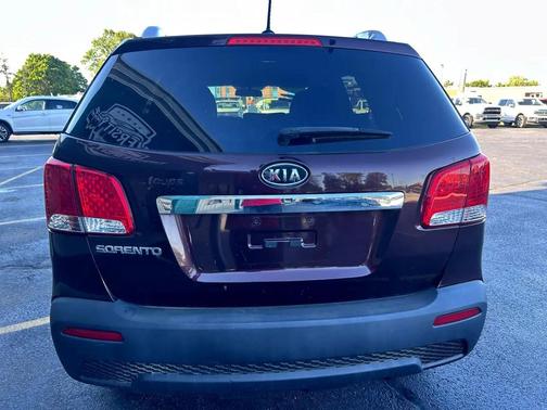 2013 Kia Sorento LX