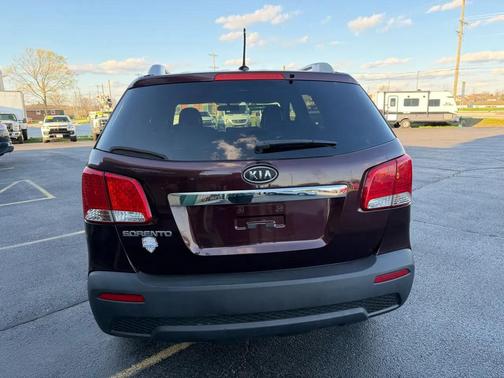 2013 Kia Sorento LX