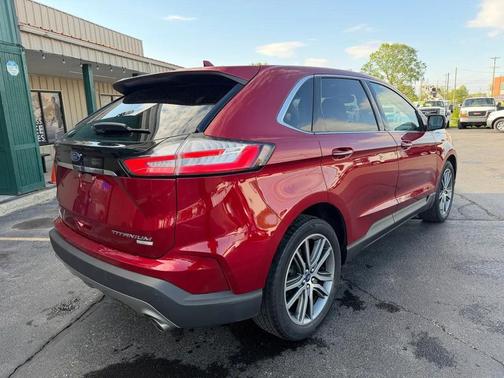 Red 2019 Ford Edge Titanium