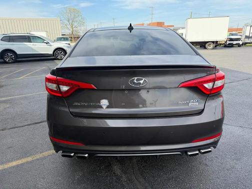 2015 Hyundai SONATA Sport 2.0T