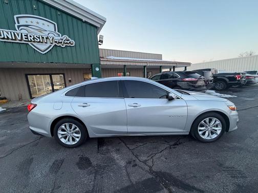 2021 Chevrolet Malibu FWD LT