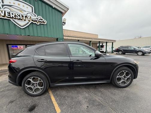 2018 Alfa Romeo Stelvio Sport