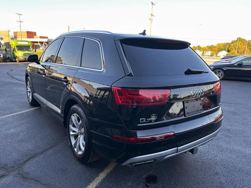 2017 Audi Q7 2.0T Premium
