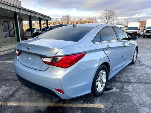 2014 Hyundai SONATA GLS