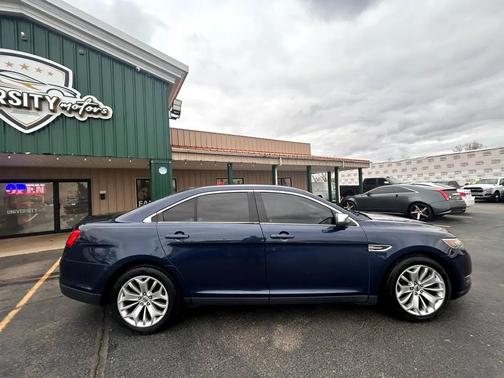 2017 Ford Taurus Limited