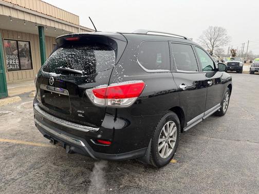 2014 Nissan Pathfinder SL