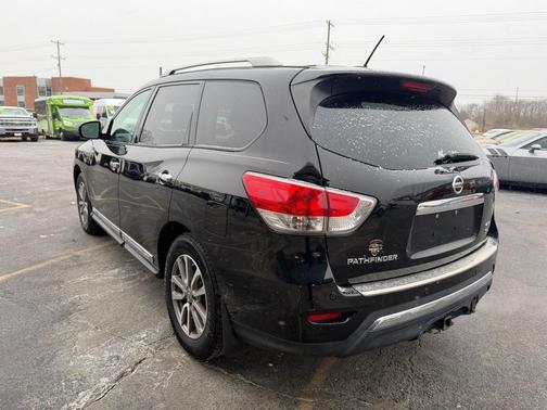 2014 Nissan Pathfinder SL
