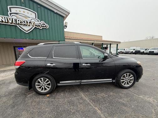 2014 Nissan Pathfinder SL