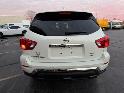 2020 Nissan Pathfinder SV 4WD