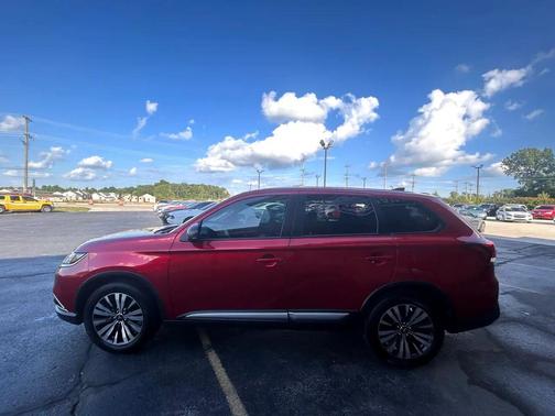 2020 Mitsubishi Outlander ES