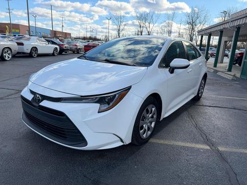 2023 Toyota Corolla LE