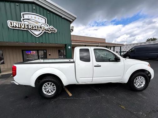 2017 Nissan Frontier SV