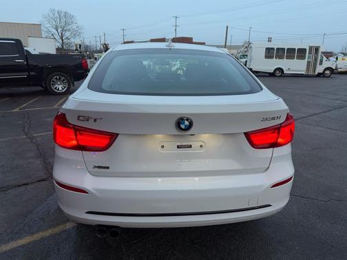 2018 BMW 330 Gran Turismo xDrive