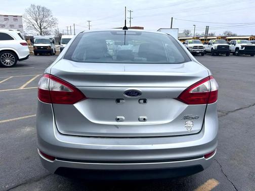 2016 Ford Fiesta S