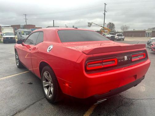 2018 Dodge Challenger SXT