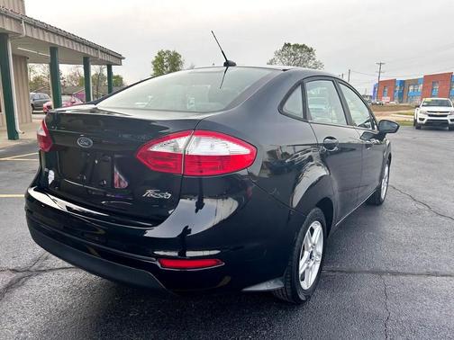 2017 Ford Fiesta SE