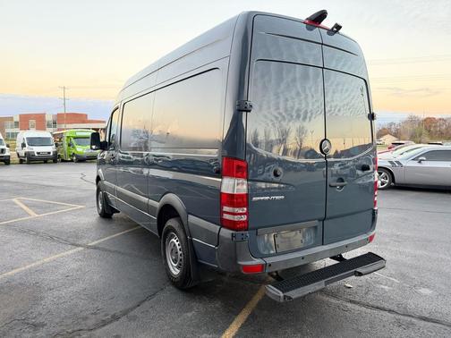 2018 Mercedes-Benz Sprinter 2500 Standard Roof