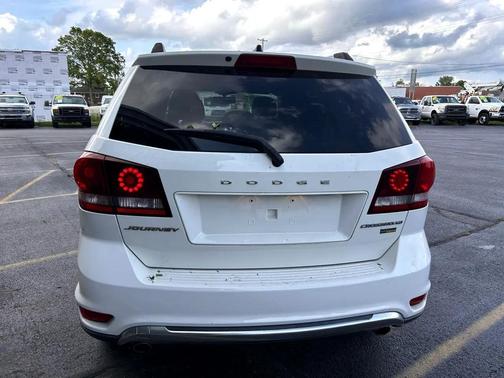 2018 Dodge Journey Crossroad
