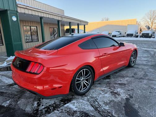 2016 Ford Mustang EcoBoost Premium