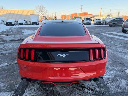2016 Ford Mustang EcoBoost Premium