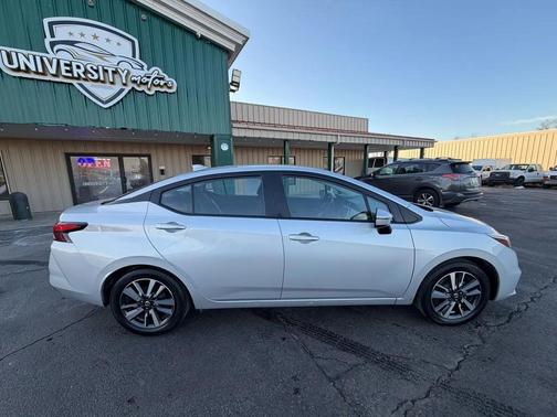 2021 Nissan Versa 1.6 SV
