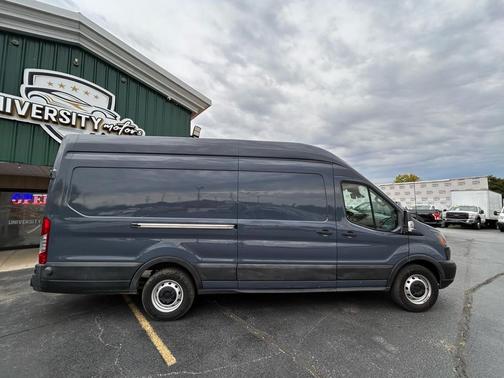 2019 Ford Transit-250 Base