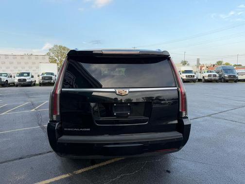 2015 Cadillac Escalade ESV Premium