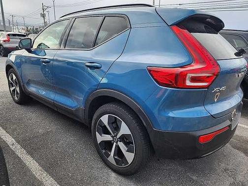 2023 Volvo XC40 Plus