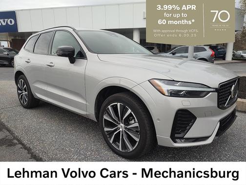 2024 Volvo XC60 Plus Dark Theme