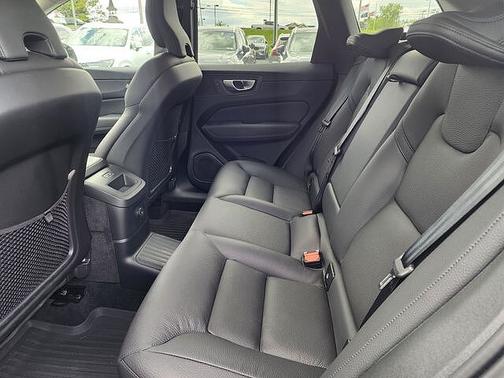 Crystal White 2024 Volvo XC60 Recharge Plug-In Hybrid Plus