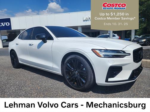 2024 Volvo S60 Recharge Plug-In Hybrid T8 Ultimate Black Edition