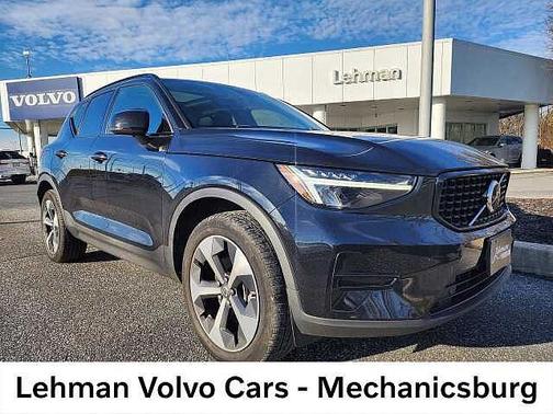 2024 Volvo XC40 Core