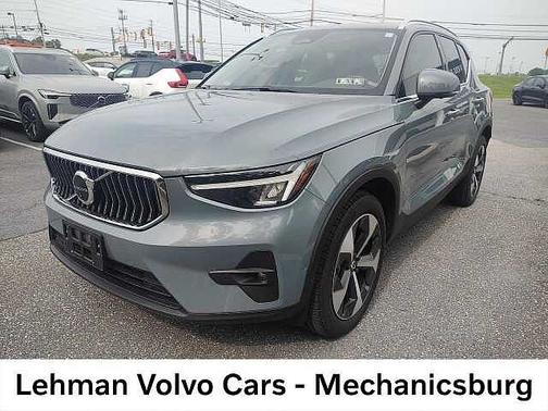 2023 Volvo XC40 Plus