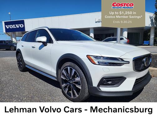 2024 Volvo V60 Cross Country B5 Ultimate