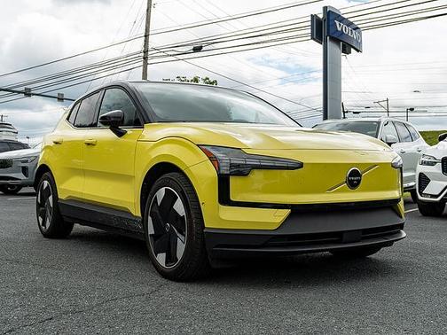 Moss Yellow 2025 Volvo EX30 Ultra