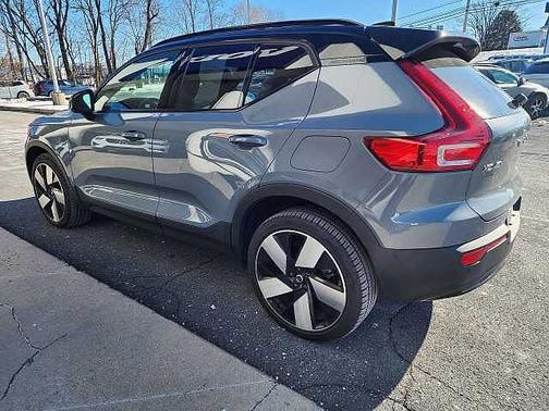 2023 Volvo XC40 Ultimate