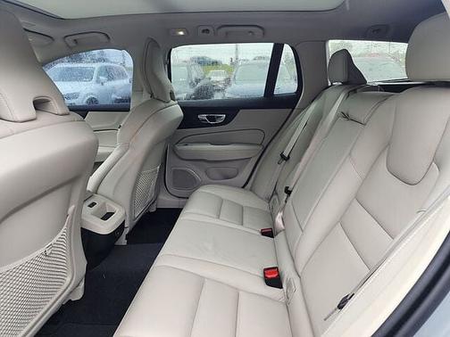 Vapour Grey 2025 Volvo V60 Cross Country Plus