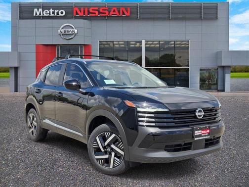 Super Black 2026 Nissan Kicks SV