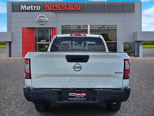 2026 Nissan Frontier S