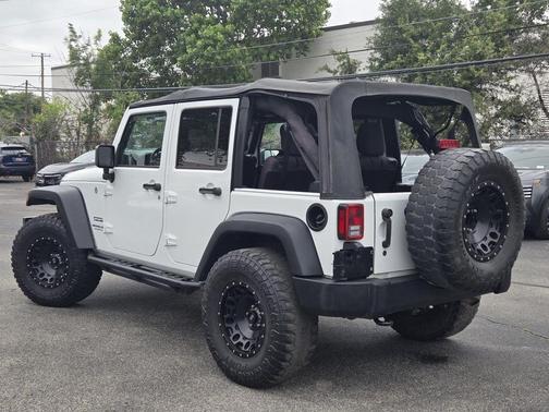 Bright White Clearcoat 2016 Jeep Wrangler Unlimited Sport