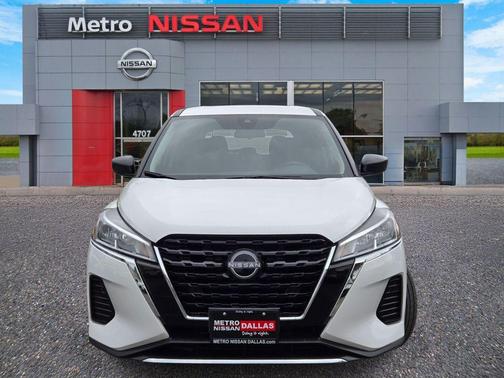 2024 Nissan Kicks S