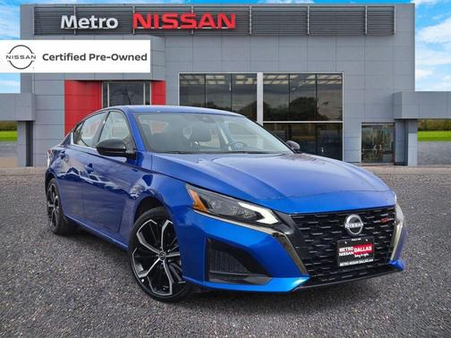 2025 Nissan Altima SR