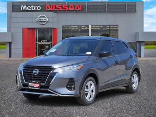 2025 Nissan Kicks Play S