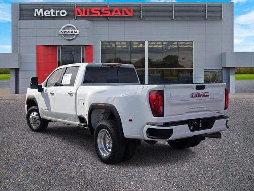 Summit White 2022 GMC Sierra 3500 Denali