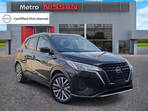 2022 Nissan Kicks SV