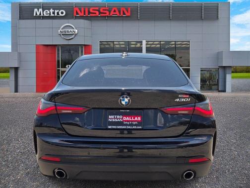 Black Sapphire Metallic 2022 BMW 430 Gran Coupe i
