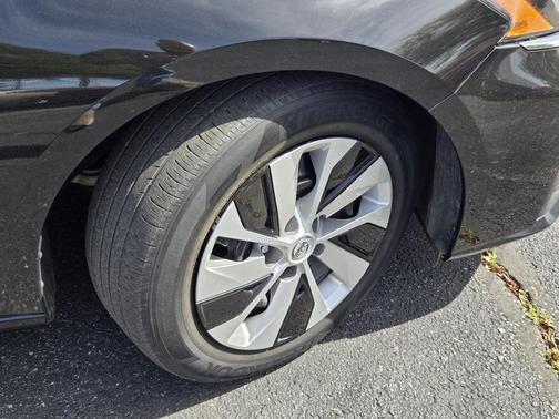 2024 Nissan Altima 2.5 S