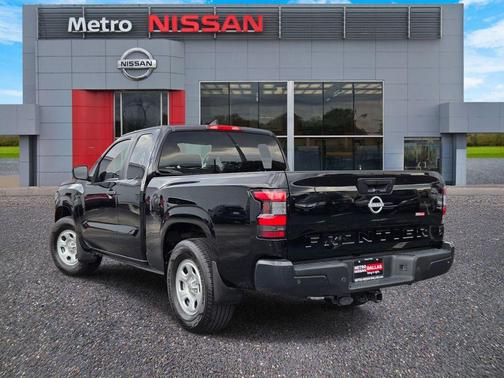 Black 2024 Nissan Frontier S