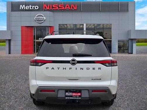 White Pearl 2026 Nissan Pathfinder Platinum