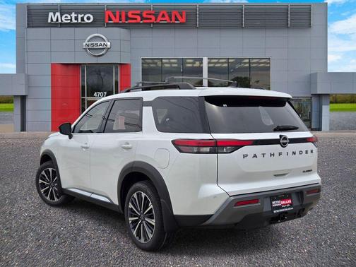 White Pearl 2026 Nissan Pathfinder Platinum